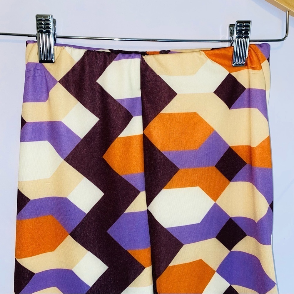 NWOT Zara Blogger Favorite Geometric Retro Printed Bike Shorts Size Small - Picture 7 of 7